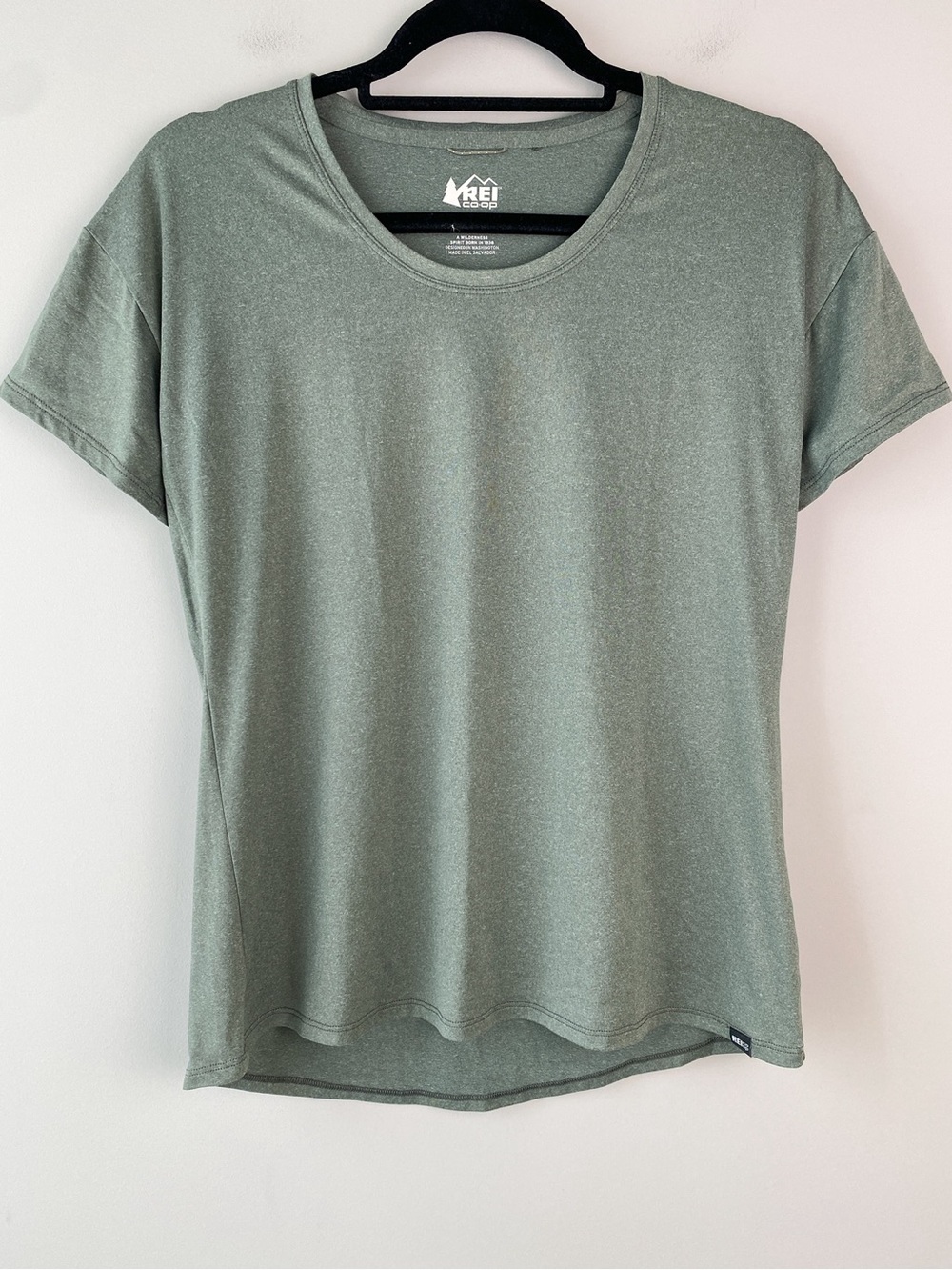 REI Co-op Womens Sahara Shade Tee S Grey Short Sleeve Outdoor Lightweight
